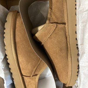 Ugg Classic Slipper